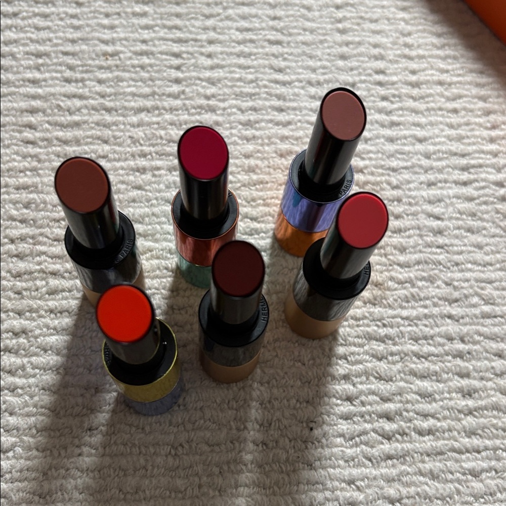 Hermès 6 Lipstick Set in Signature Orange Box - Picture 10 of 11